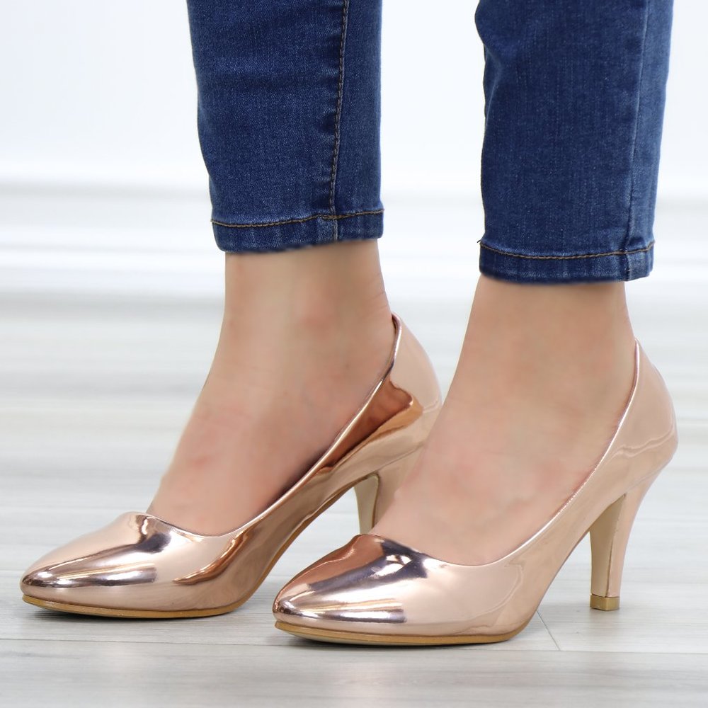 Rose Gold Paten Slip On Kitten Low Heel Pumps - Picture 2 of 12